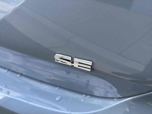 New 2026 Mitsubishi Outlander SE image 8