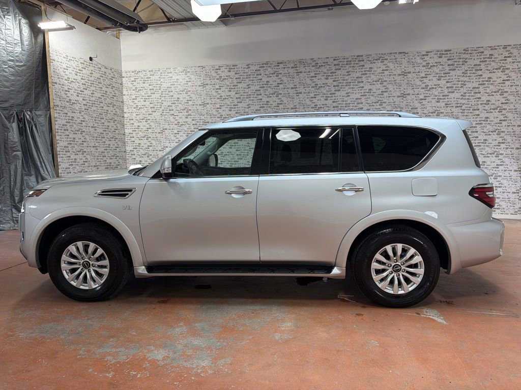 Used 2021 Nissan Armada SV image 4