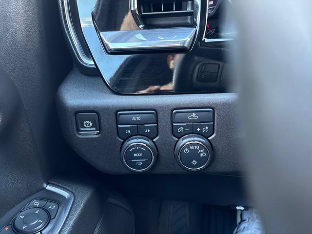 Used 2025 Chevrolet Silverado 1500 LT AWD/4WD image 15