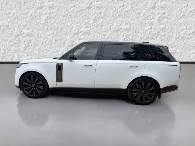 Used 2023 Land Rover Range Rover SV AWD/4WD image 6