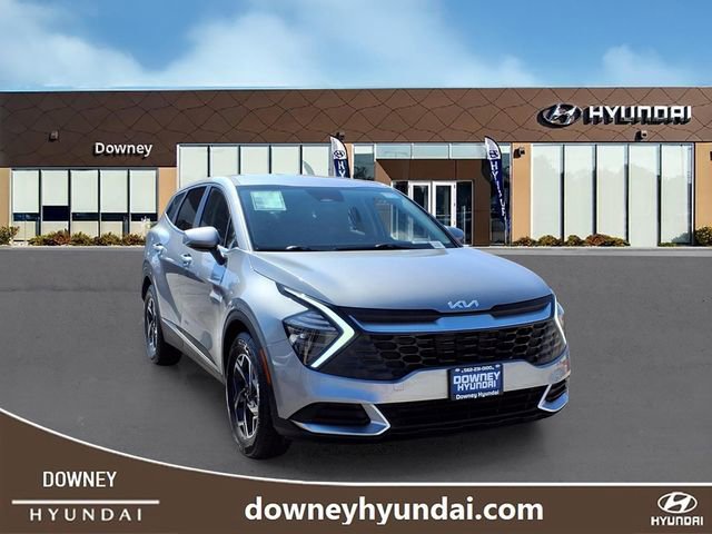 Used 2024 Kia Sportage LX FWD image 3