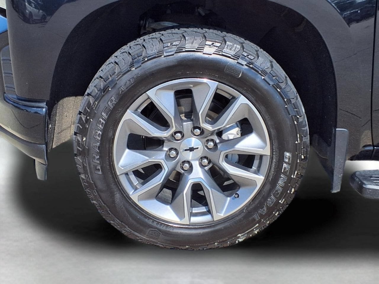 Used 2019 Chevrolet Silverado 1500 RST w/ All-Star Edition AWD/4WD image 9