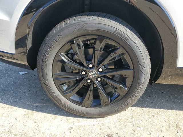 New 2026 Buick Envista Sport Touring w/ Convenience I Package FWD image 6