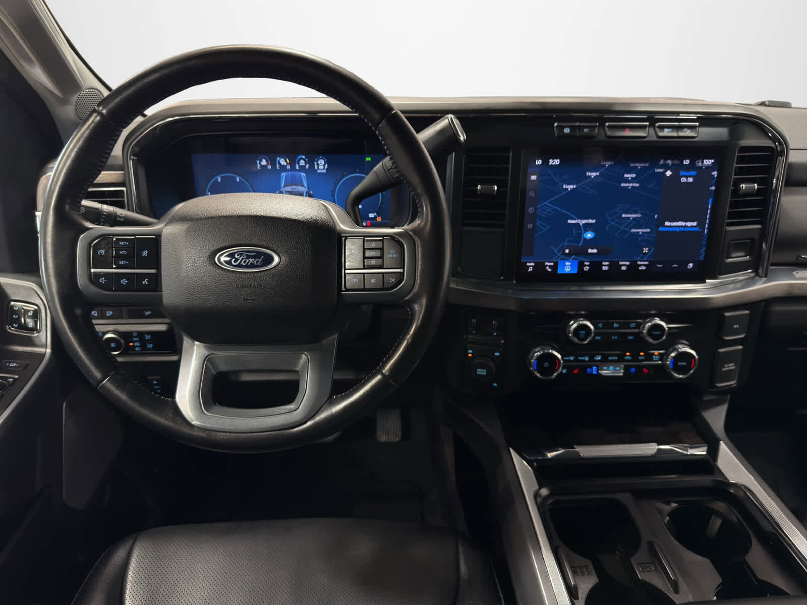 Used 2024 Ford F350 Lariat w/ FX4 Off-Road Package image 17