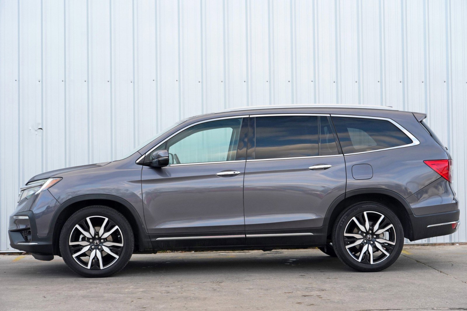 Used 2020 Honda Pilot Touring image 7