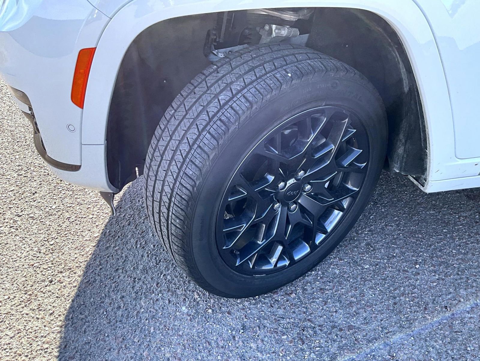 Certified 2025 Jeep Grand Cherokee L Summit w/ Obsidian Package image 25