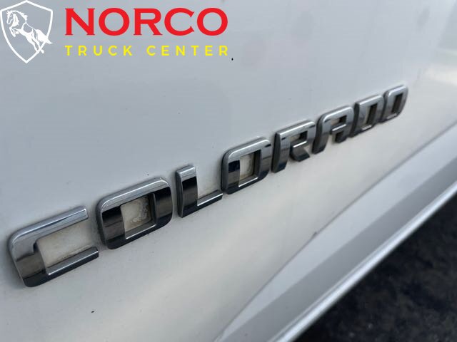 Used 2017 Chevrolet Colorado W/T AWD/4WD image 5