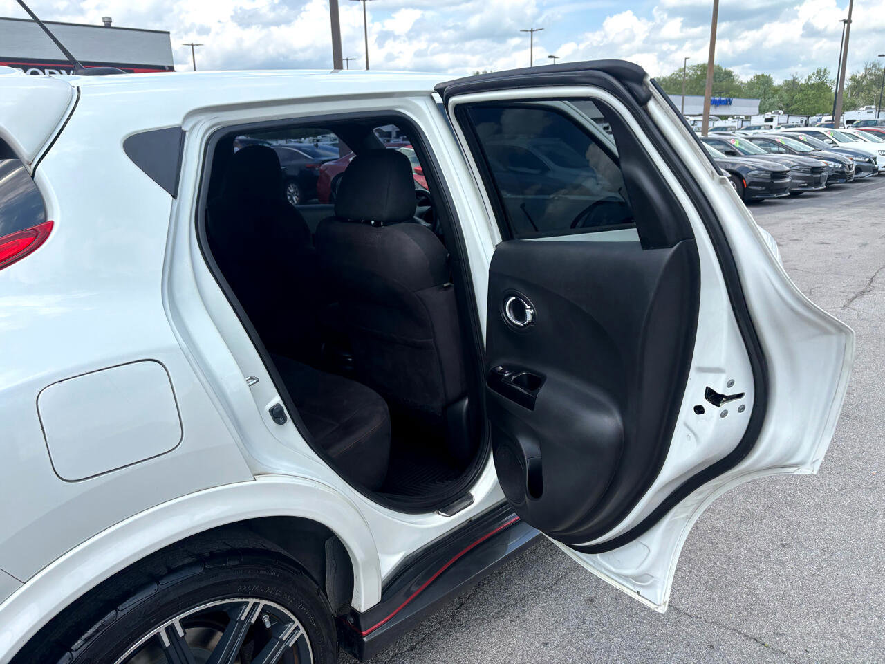Used 2014 Nissan Juke NISMO image 11