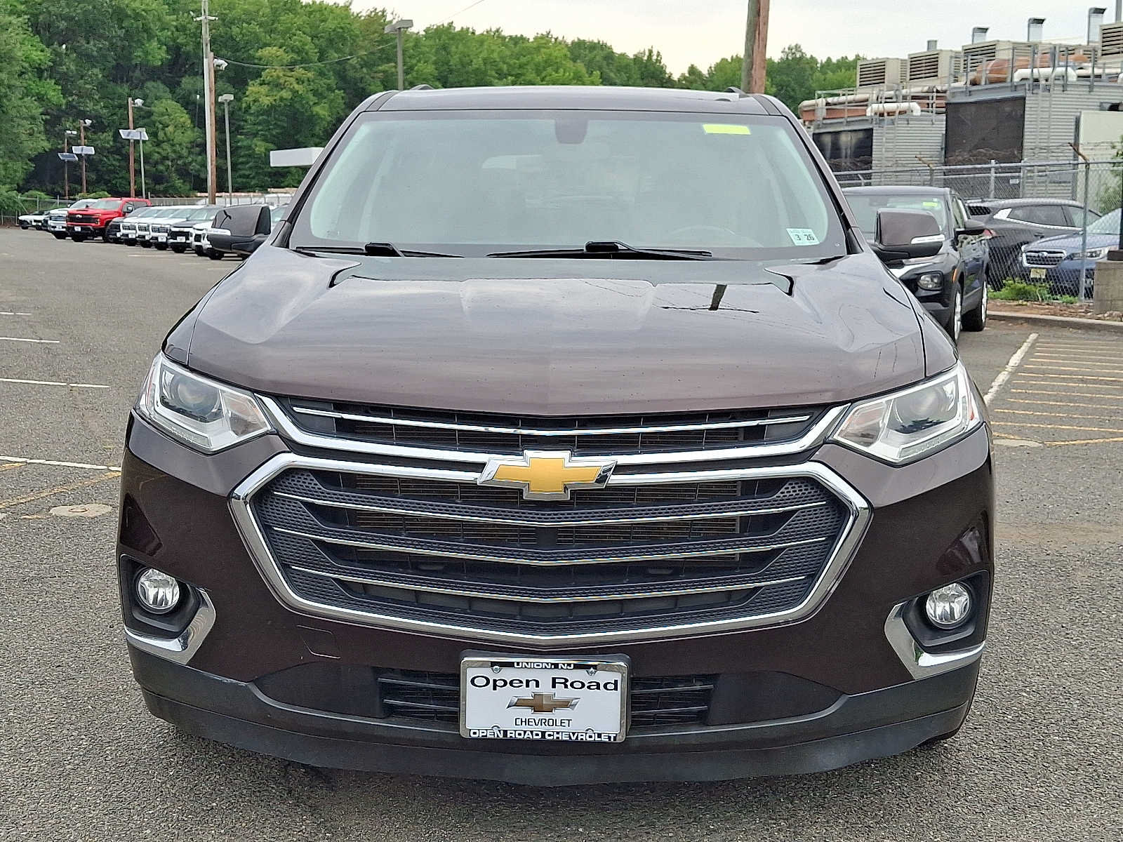 Used 2021 Chevrolet Traverse LT AWD/4WD image 2