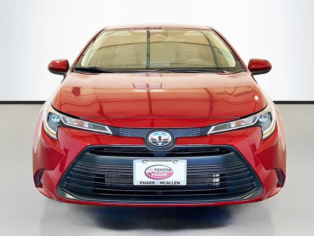 Used 2024 Toyota Corolla LE FWD image 2