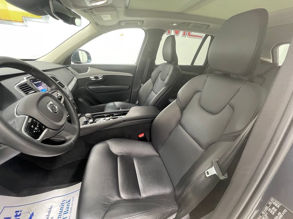 Used 2023 Volvo XC90 B5 Core w/ Protection Package Premier AWD/4WD image 15