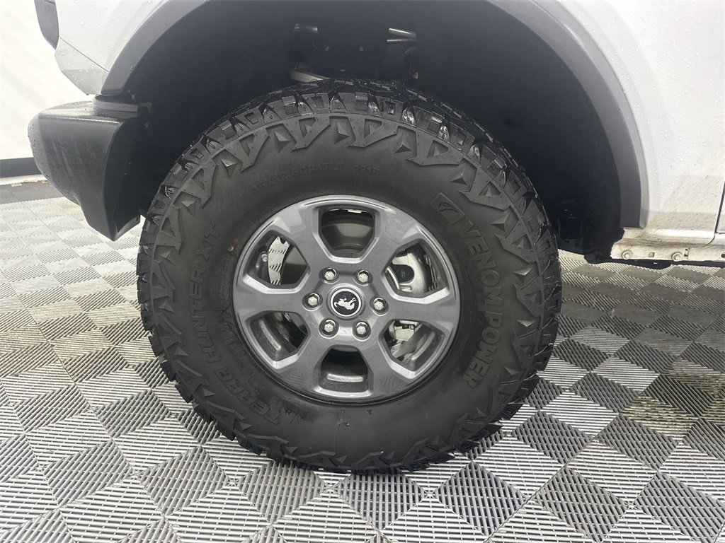 Used 2024 Ford Bronco Big Bend image 12