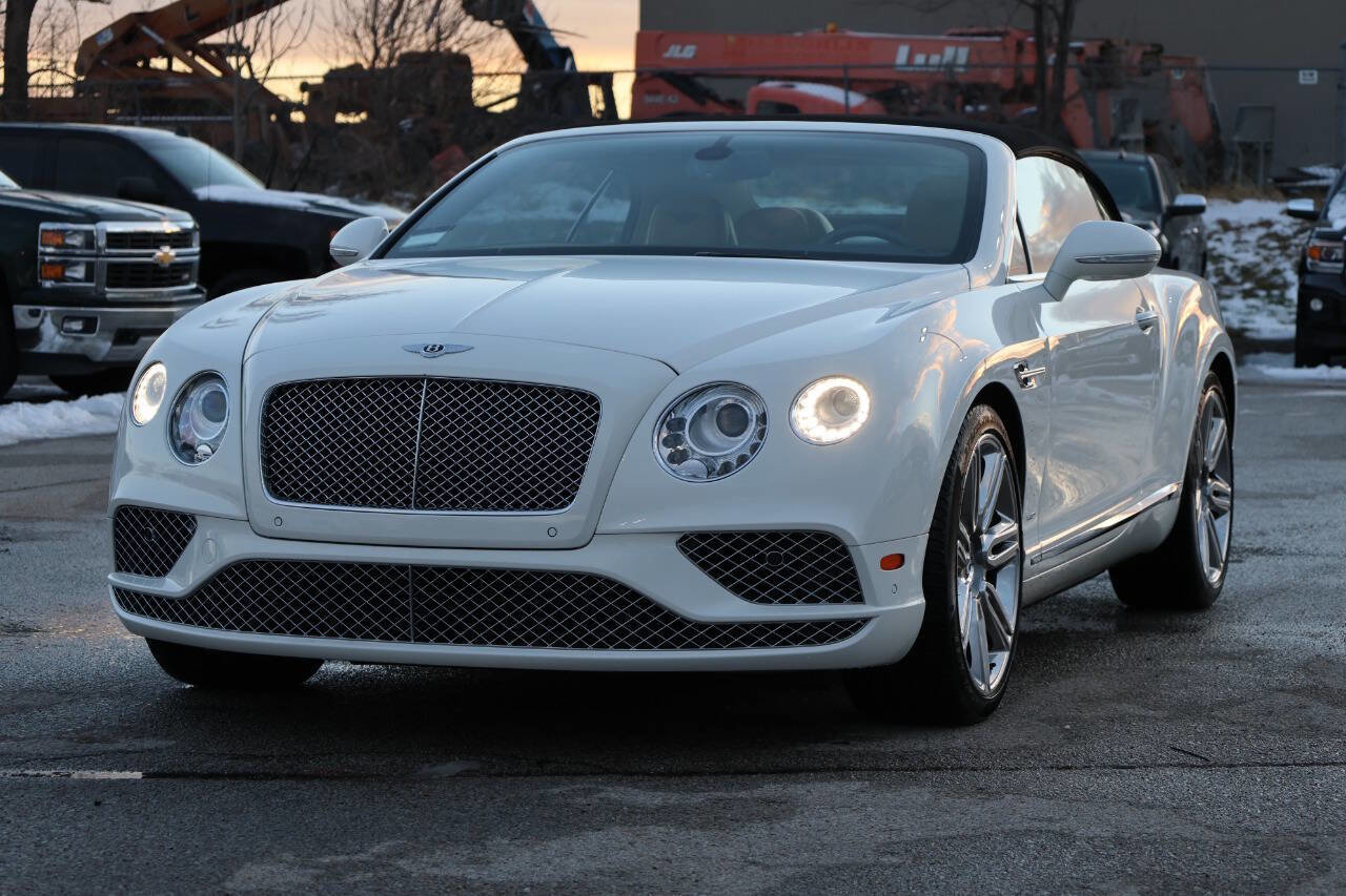 Used 2016 Bentley Continental GT image 6