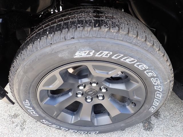New 2026 RAM 1500 Express AWD/4WD image 12