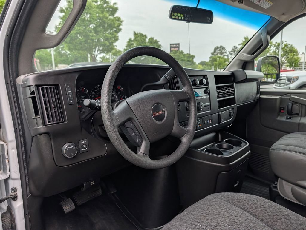 Used 2024 GMC Savana 2500 w/ Driver Convenience Package RWD image 21