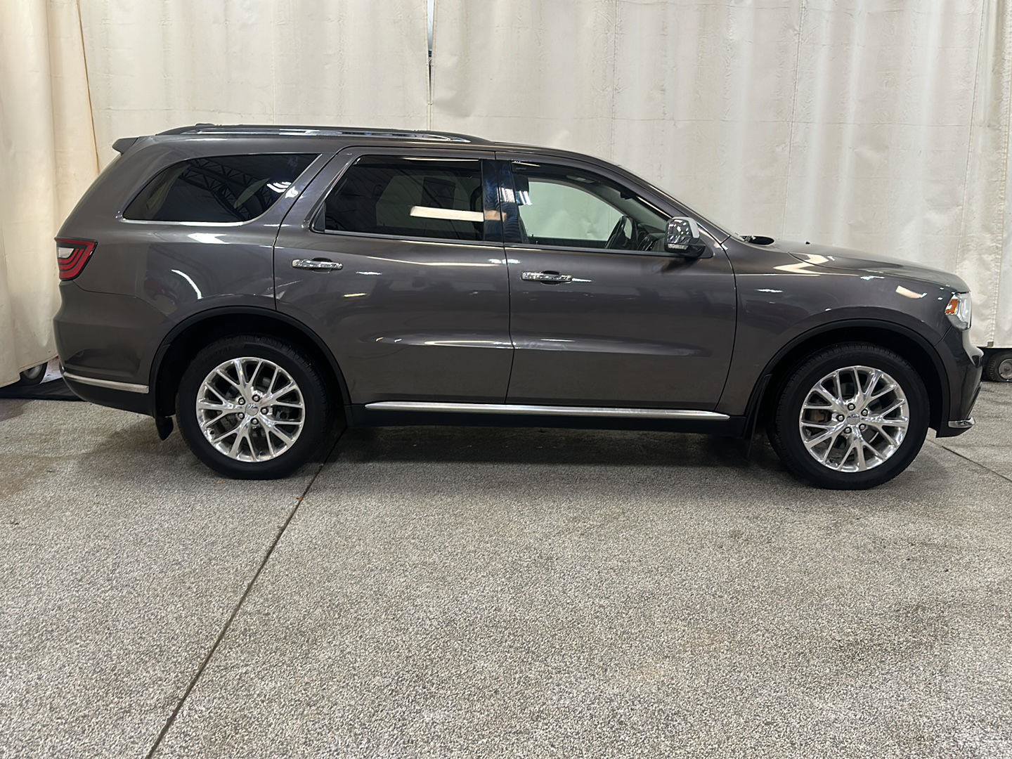 Used 2014 Dodge Durango Citadel w/ Technology Group AWD/4WD image 10