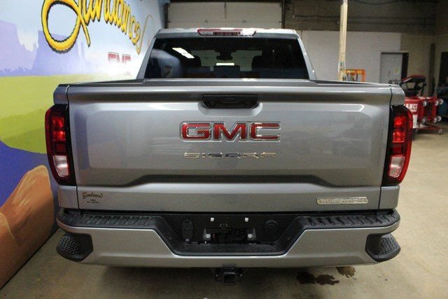 New 2026 GMC Sierra 1500 Elevation AWD/4WD image 5