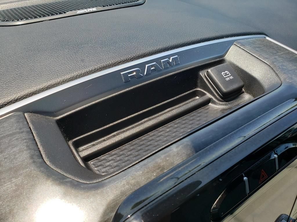Used 2024 RAM 1500 Big Horn AWD/4WD image 29