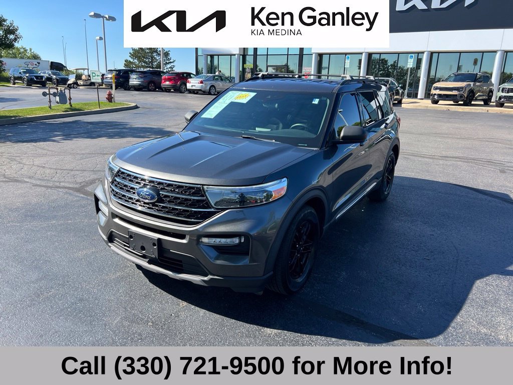 Used 2020 Ford Explorer XLT w/ Equipment Group 202A RWD image 2