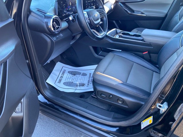 Used 2025 Chevrolet Equinox LT w/ Convenience Package II AWD/4WD image 13