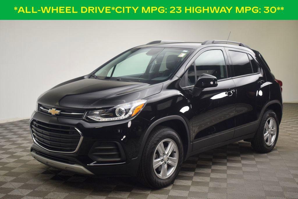 Used 2022 Chevrolet Trax LT w/ Driver Confidence Package AWD/4WD image 3
