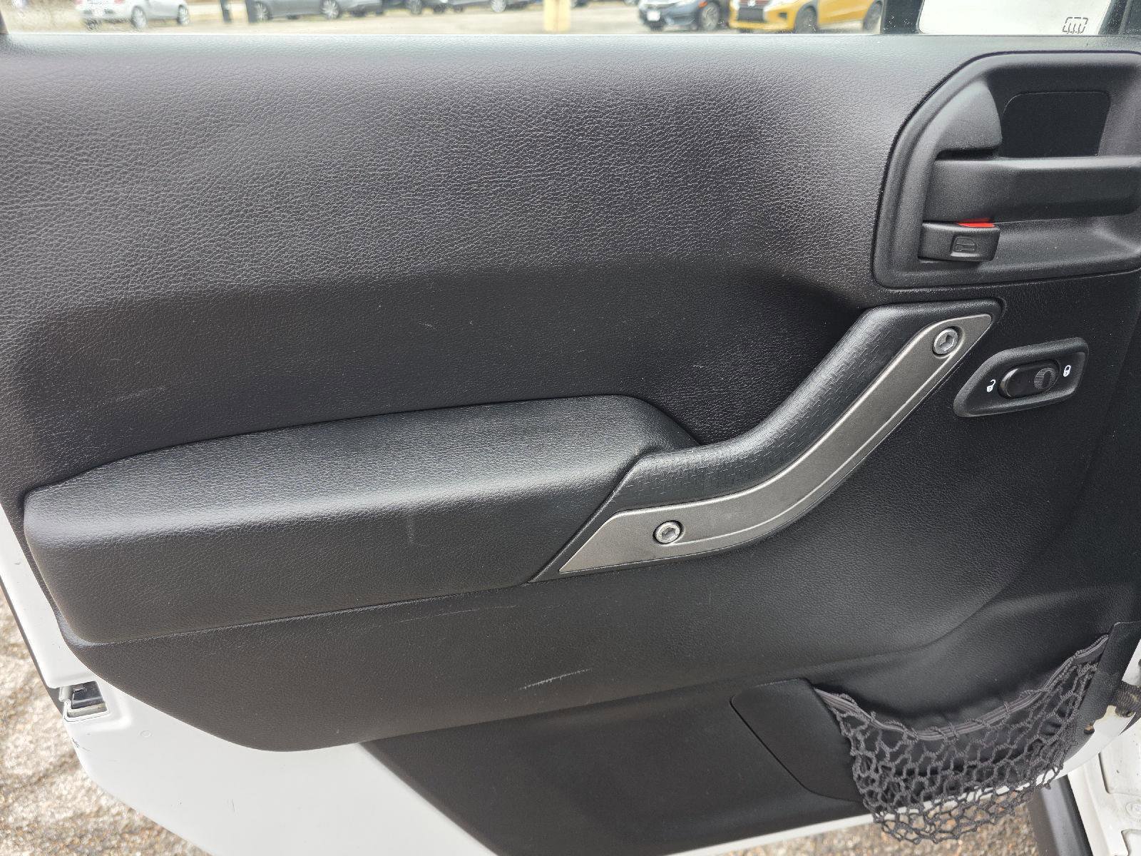 Used 2015 Jeep Wrangler Willys Wheeler image 26