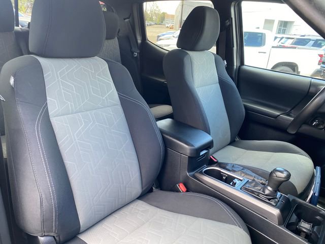 Used 2020 Toyota Tacoma TRD Off-Road image 9