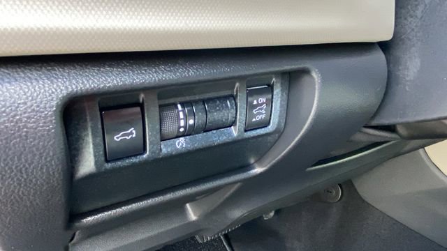 Used 2025 Subaru Forester Limited image 21