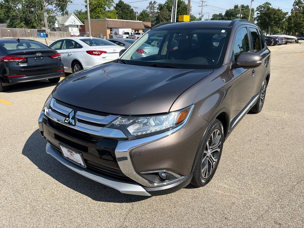 Used 2016 Mitsubishi Outlander SE FWD image 4