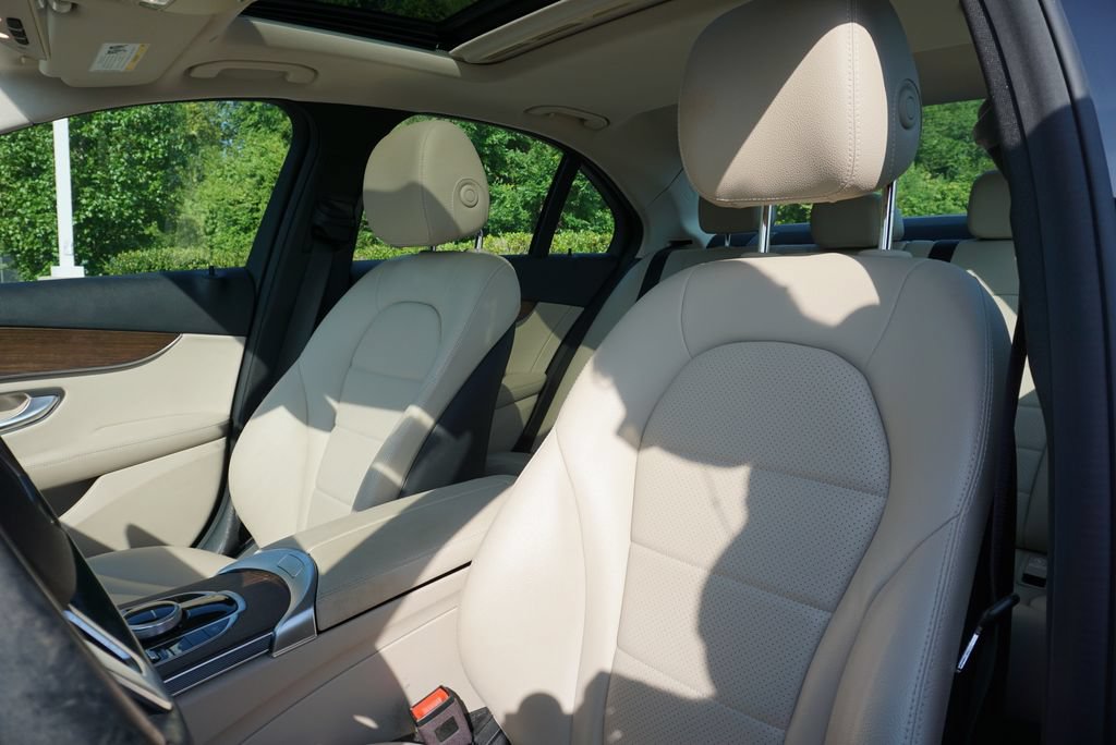 Certified 2020 Mercedes-Benz C 300 4MATIC Sedan image 13