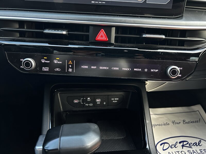 Used 2025 Kia K5 GT-Line w/ GT-Line Premium Package FWD image 21