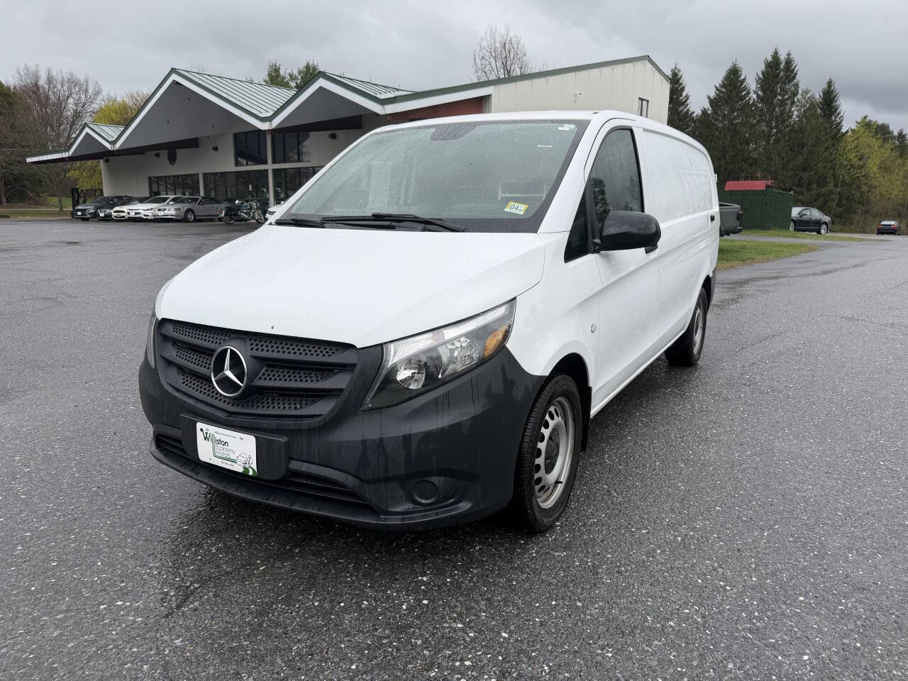 Used 2019 Mercedes-Benz Metris image 1