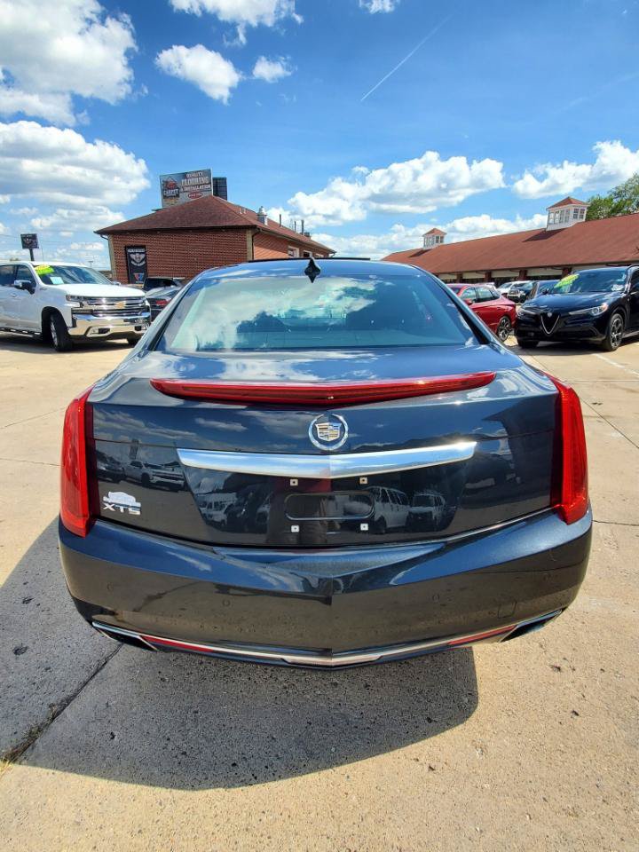 Used 2015 Cadillac XTS Luxury w/ Driver Awareness Package FWD image 8