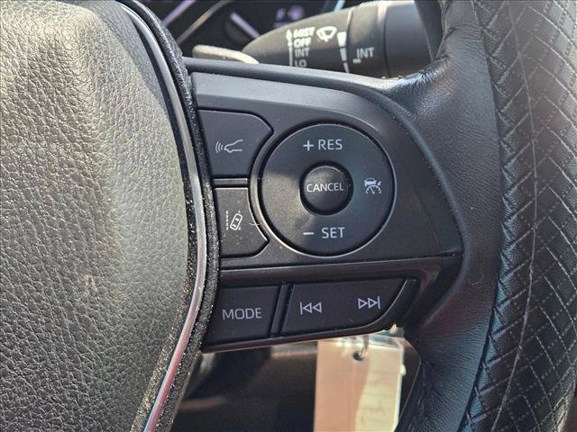 Used 2020 Toyota Camry SE AWD/4WD image 14