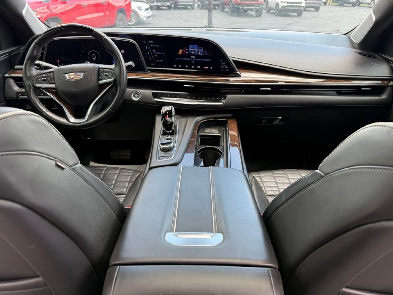 Used 2022 Cadillac Escalade Sport Platinum w/ LPO, ONYX Package AWD/4WD image 11