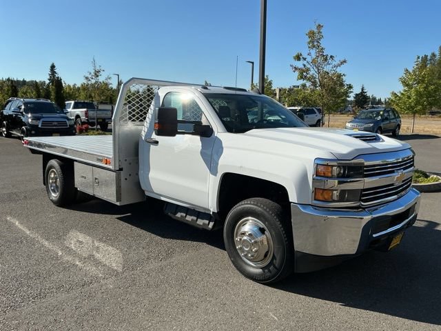 Used 2017 Chevrolet Silverado 3500 W/T w/ WT Convenience Package RWD image 3