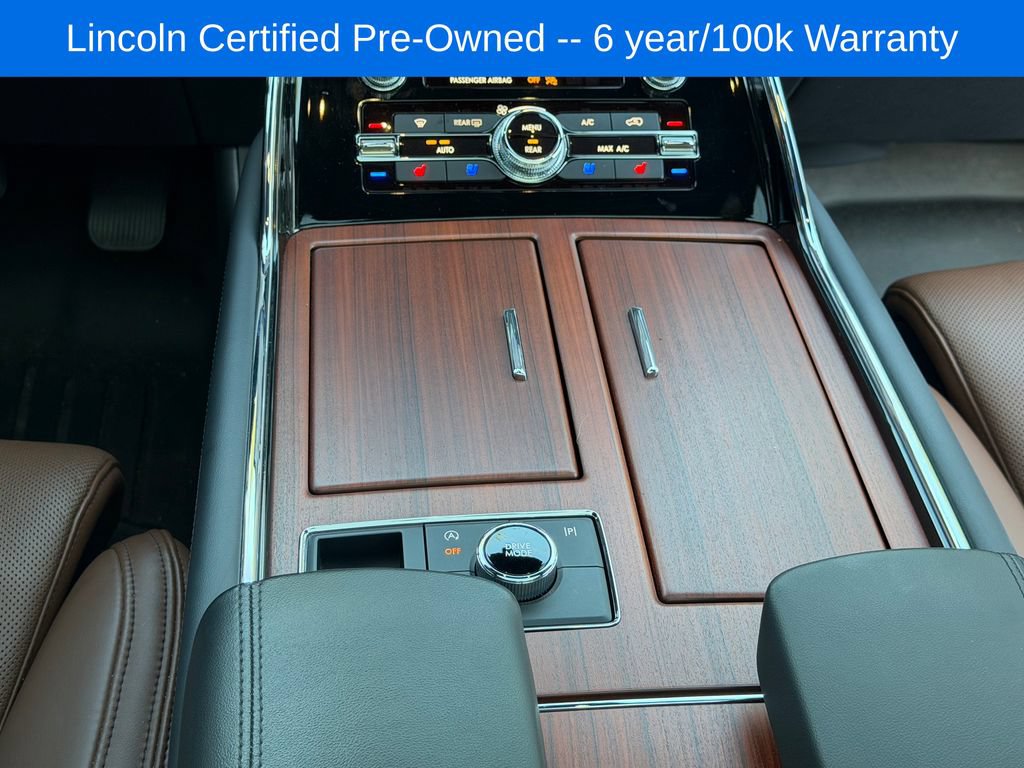 Used 2024 Lincoln Navigator Reserve AWD/4WD image 18