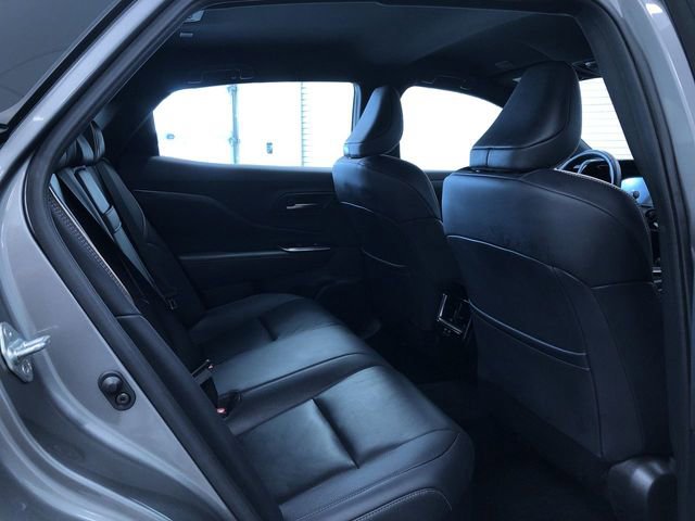 Certified 2025 Toyota Crown XLE AWD/4WD image 21