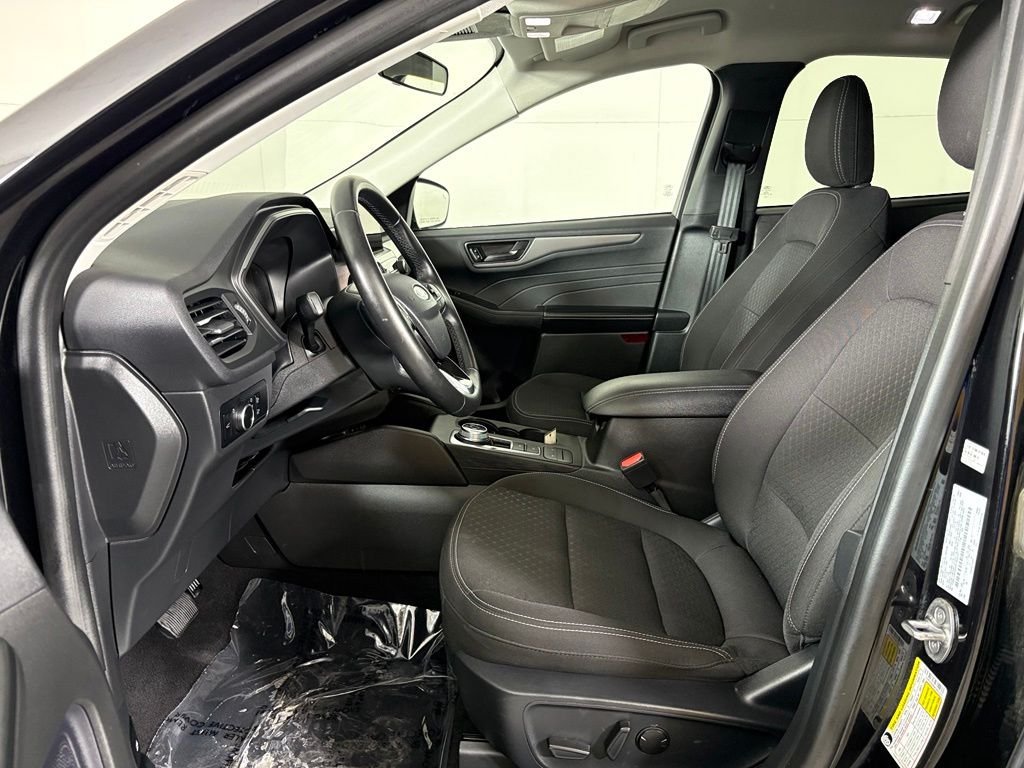 Used 2024 Ford Escape Active FWD image 16
