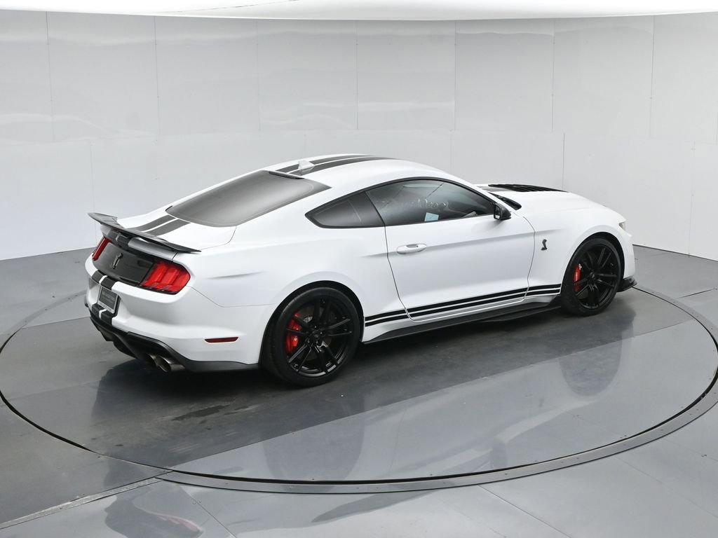 Used 2022 Ford Mustang Shelby GT500 w/ Technology Package RWD image 40