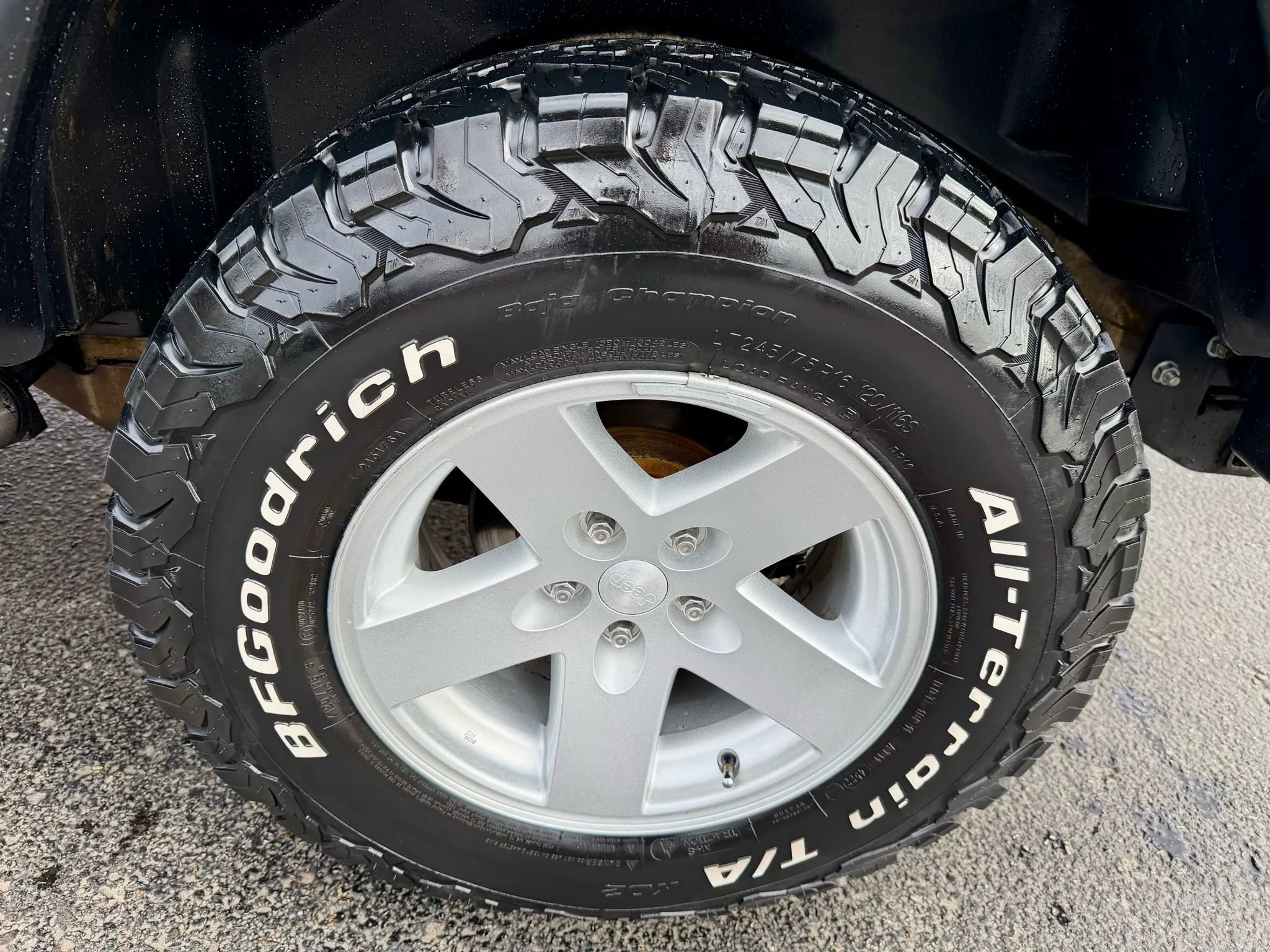 Used 2006 Jeep Wrangler Rubicon image 23