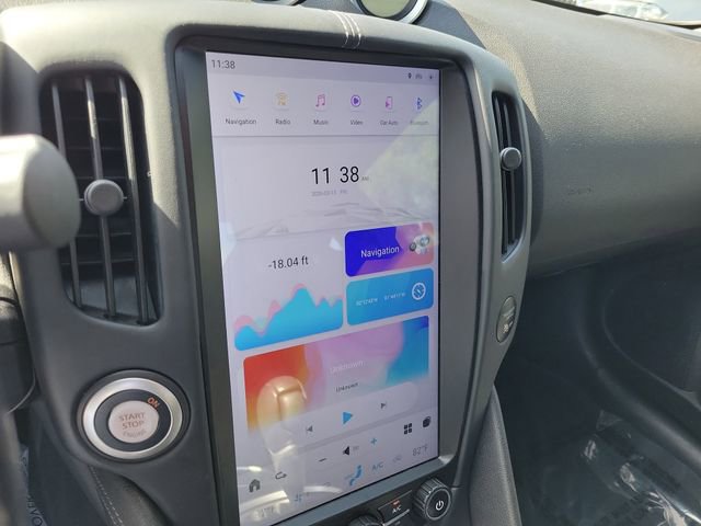 Used 2020 Nissan 370Z Coupe image 20