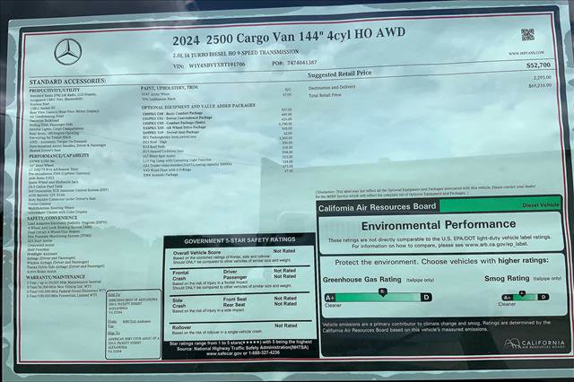 Used 2024 Mercedes-Benz Sprinter 2500 image 44