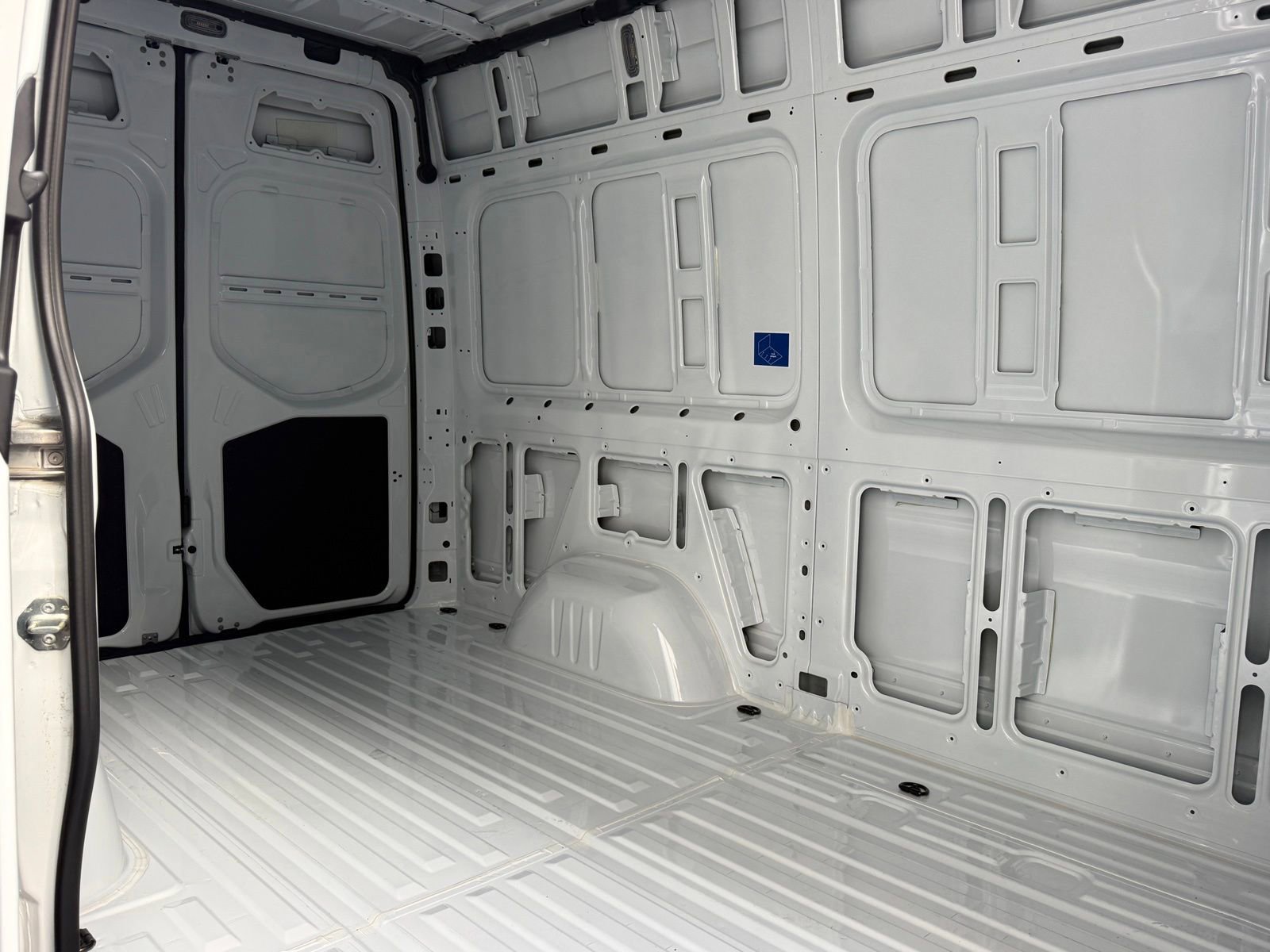 New 2025 Mercedes-Benz Sprinter 2500 image 14