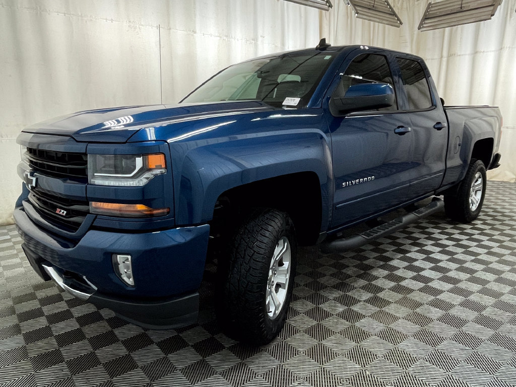 Used 2019 Chevrolet Silverado 1500 LT w/ All Star Edition AWD/4WD image 14