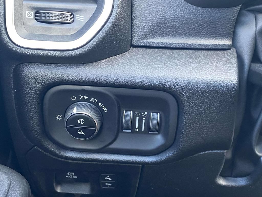 New 2026 RAM 1500 Big Horn AWD/4WD image 31