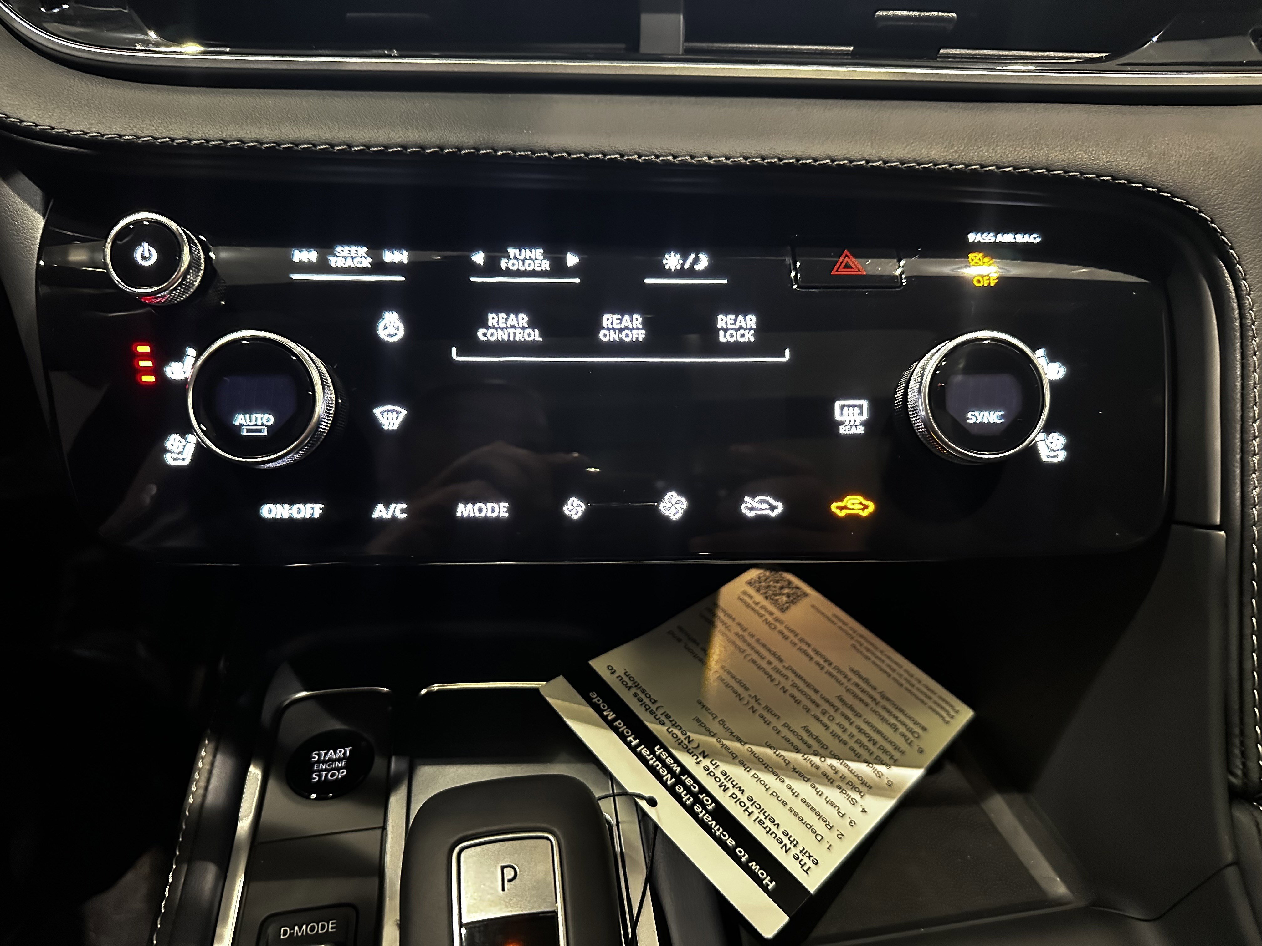 New 2026 INFINITI QX60 Sport image 23