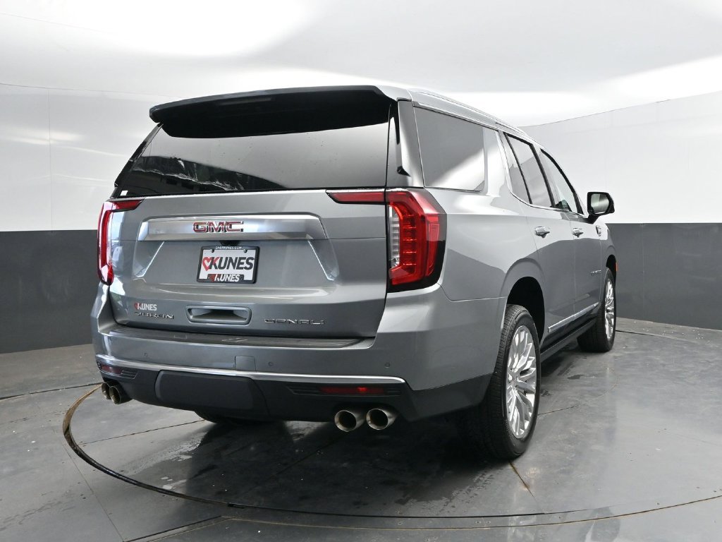 Used 2023 GMC Yukon Denali AWD/4WD image 7