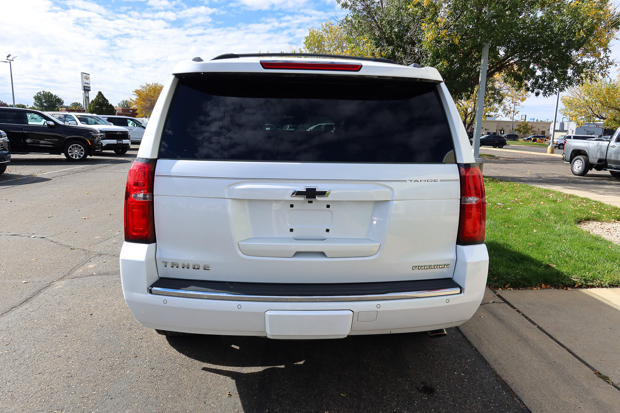 Used 2019 Chevrolet Tahoe Premier w/ Premier Plus Edition AWD/4WD image 8