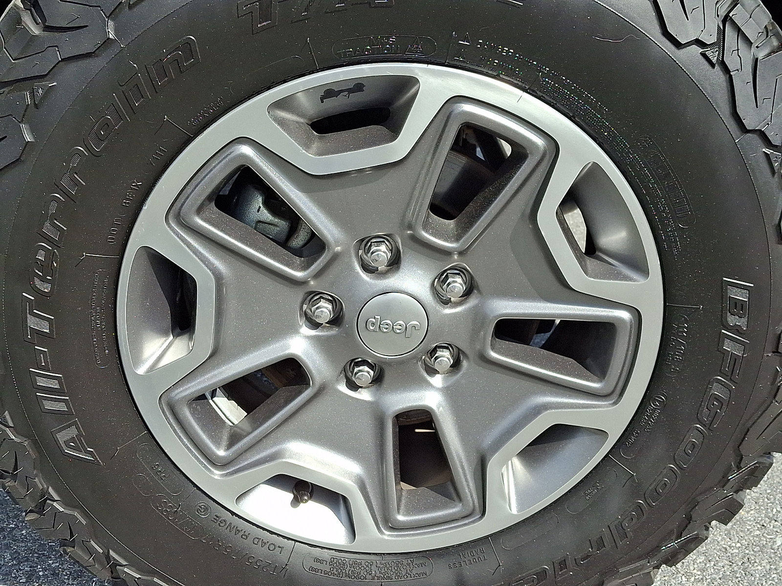Used 2013 Jeep Wrangler Rubicon w/ PWR Convenience Group AWD/4WD image 8